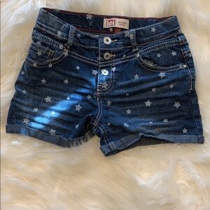 Size 12 star high rise Morgan Jean shorts C1